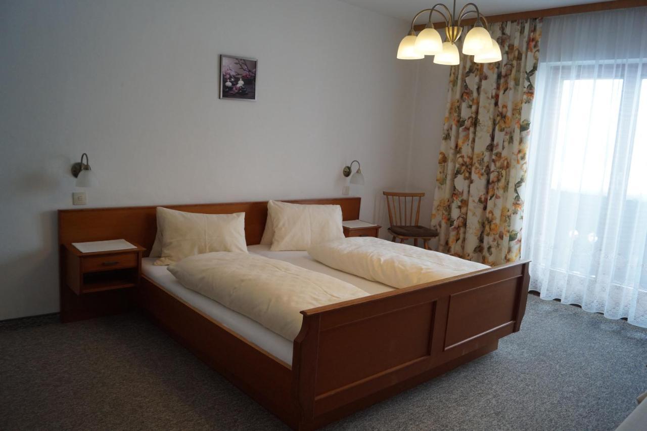 レオガング Bauernhof Grieslehen Bed & Breakfast エクステリア 写真