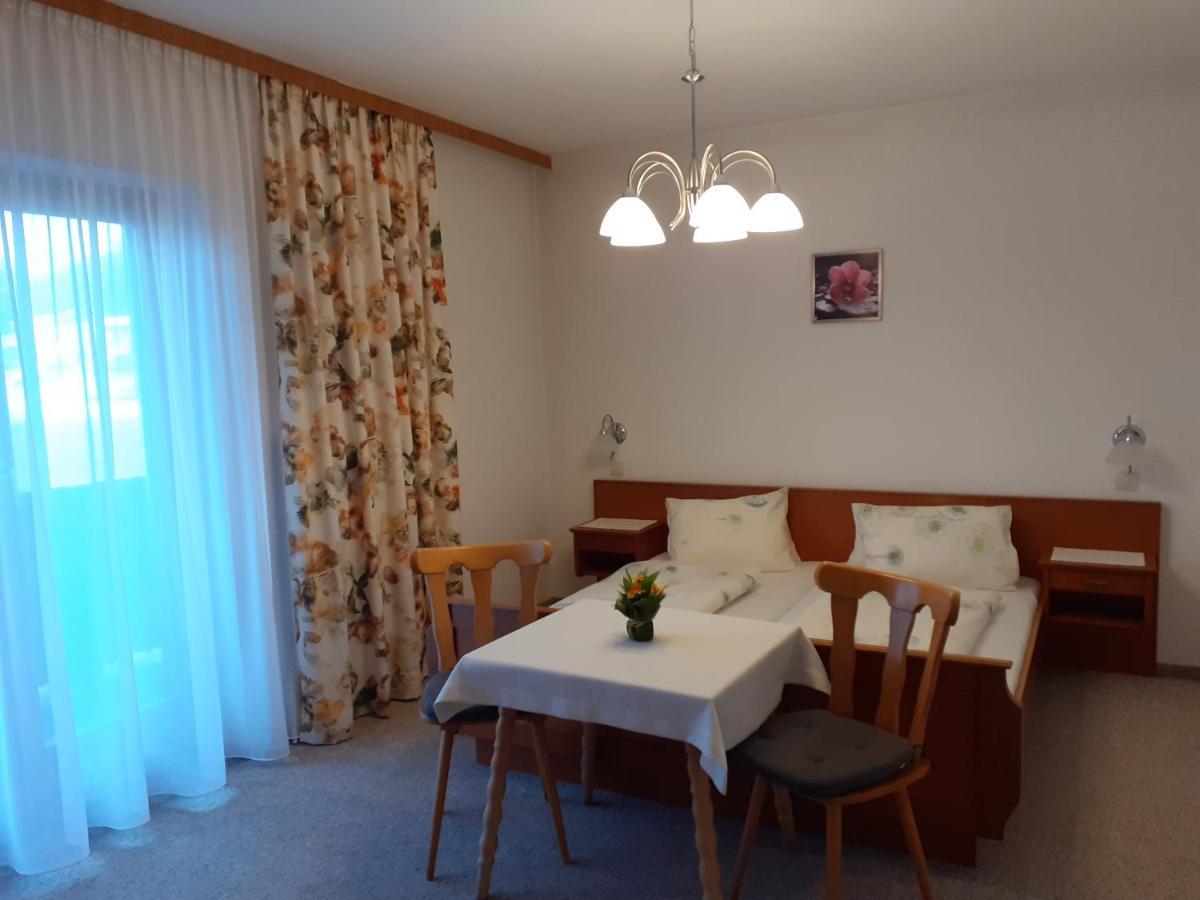 レオガング Bauernhof Grieslehen Bed & Breakfast エクステリア 写真
